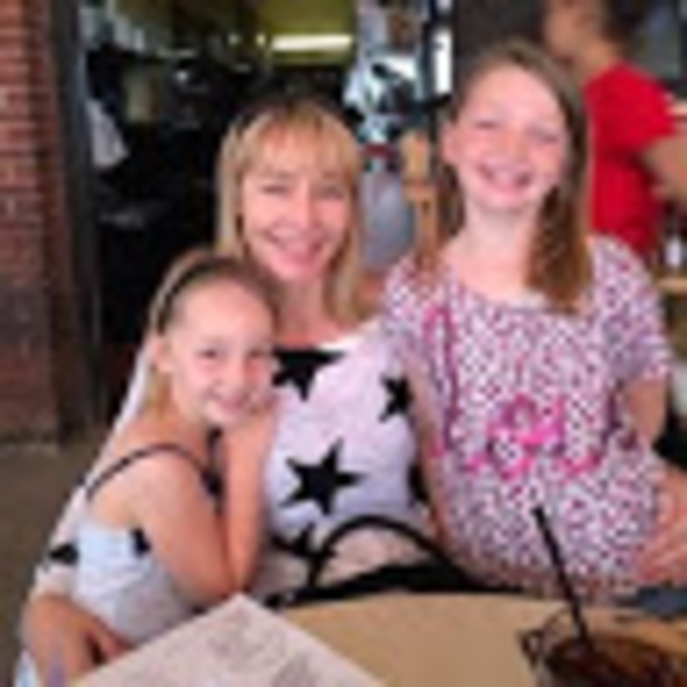 Meet your Posher, Chelsey